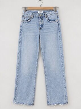 Pull&Bear Women’s Size 6 Light Wash Wide Leg High Rise Jeans